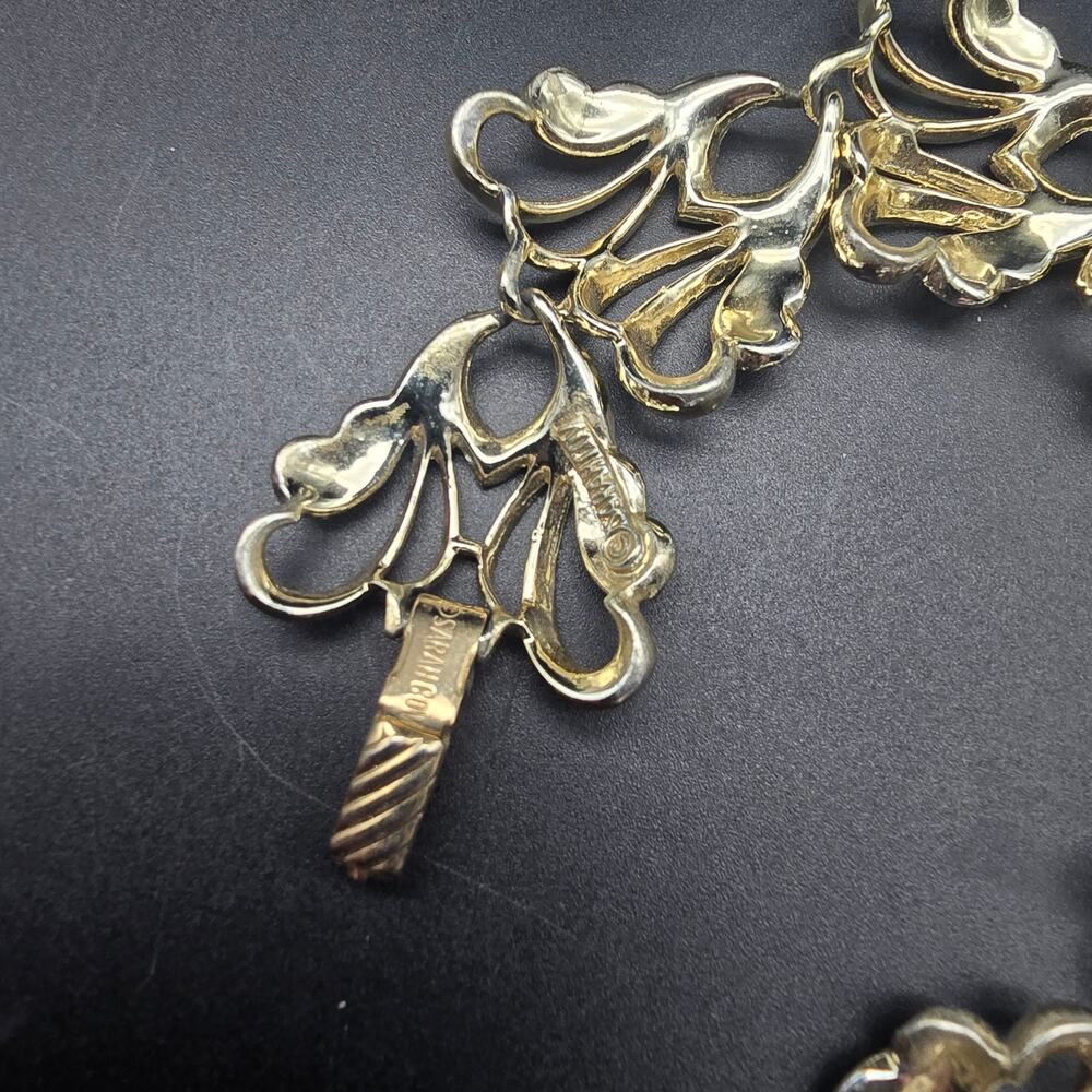 Sarah Coventry Frosted Feather Link Bracelet Silver Tone Vintage Jewelry - Picture 4 of 12